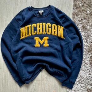 Michigan Wolverines Crewneck Sweatshirt Navy Blue Large NCAA Pullover Embroidery